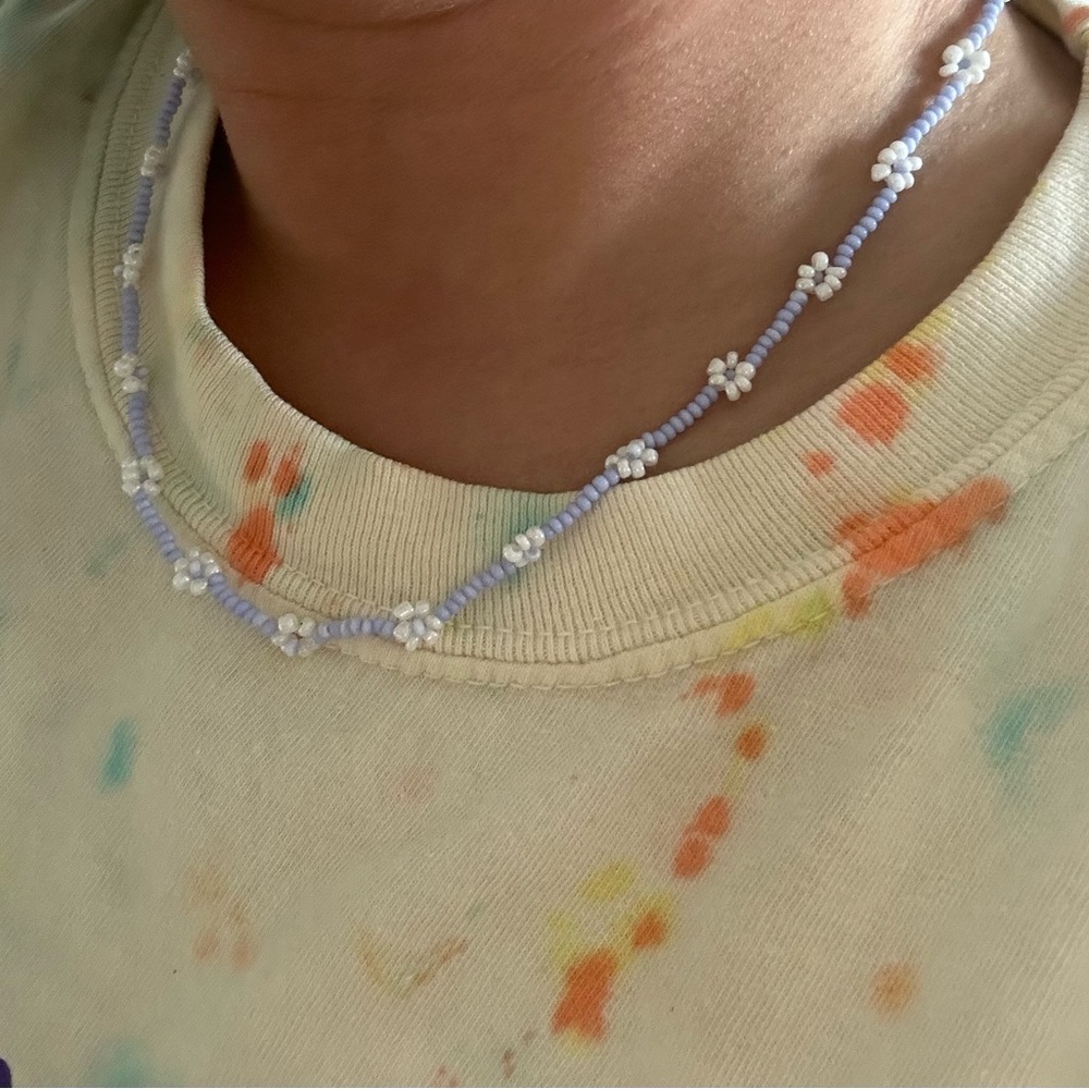 Daisy flower beaded choker, sunflower necklace, purple  choker, 90s choker